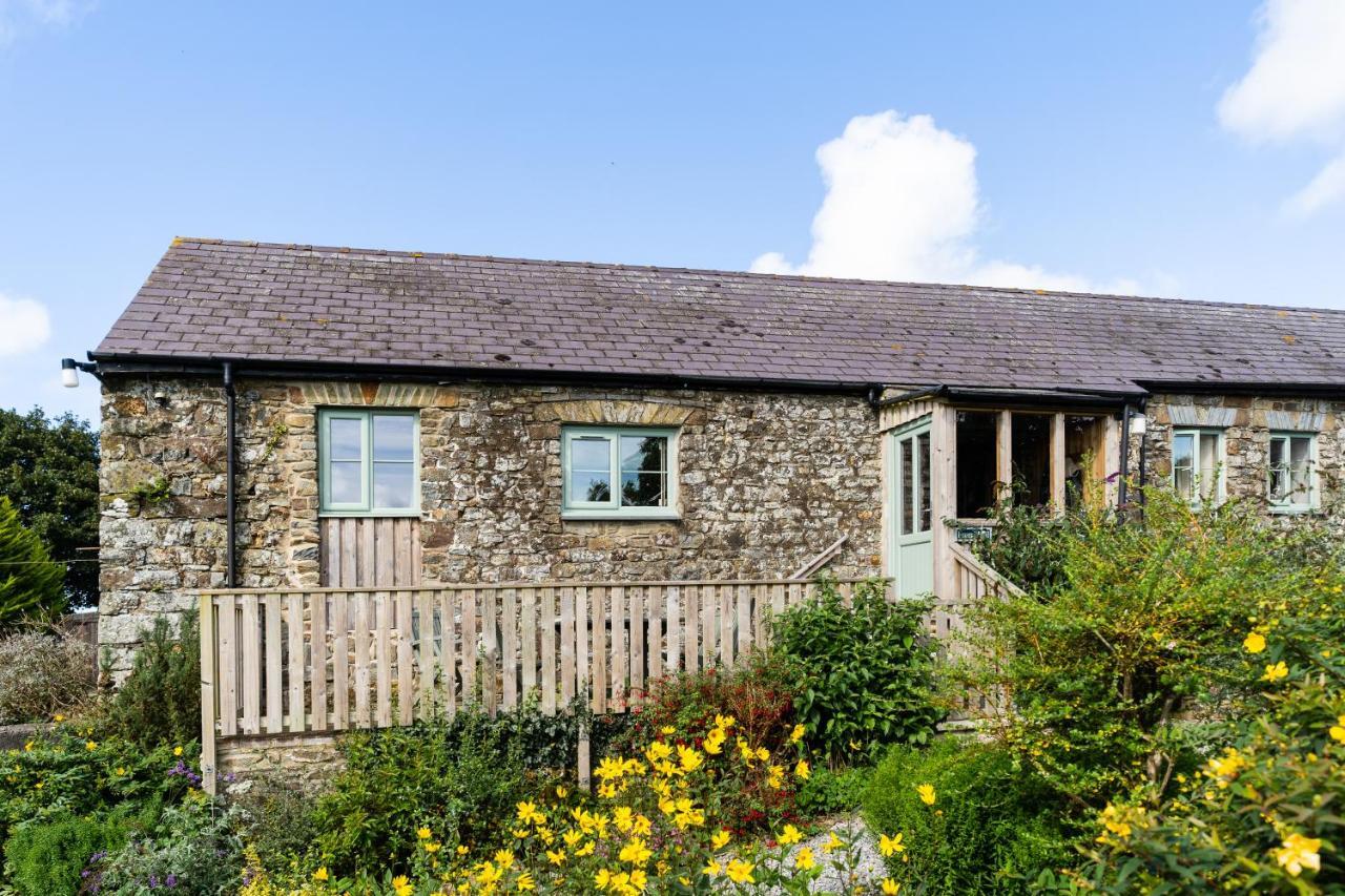 Cwm Connell Coastal Cottages Moylgrove Dış mekan fotoğraf
